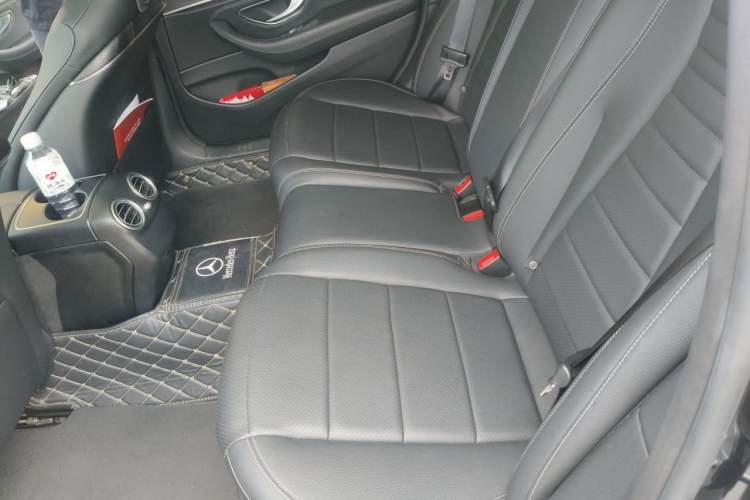 Used Mercedes-Benz E-Class 2019 Restyled E 300 L Sporty and Stylish Edition Left Rear Seat