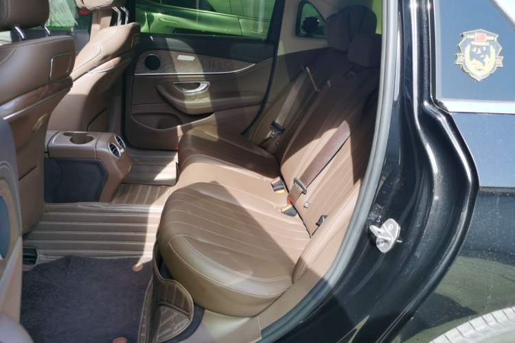 Used Mercedes-Benz E-Class 2019 Facelifted E 300 L Stylish Version Left Rear Seat