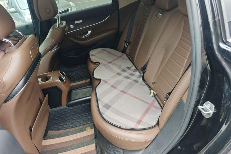Used Mercedes-Benz E-Class 2019 Restyled E 300 L Sporty and Stylish Edition Left Rear Seat