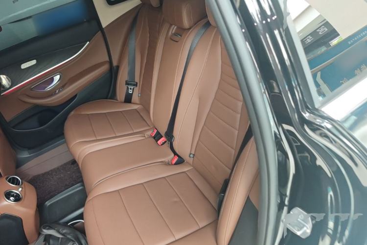 Used Mercedes-Benz E-Class 2019 E 260 L Sport Edition Left Rear Seat