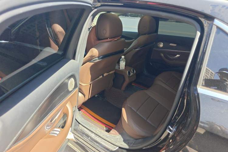 Used Mercedes-Benz E-Class 2019 E 260 L Sport Edition Left Rear Seat