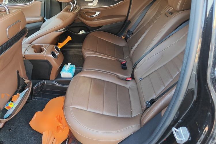 Used Mercedes-Benz E-Class 2019 E 300 L Sport Luxury Edition Left Rear Seat