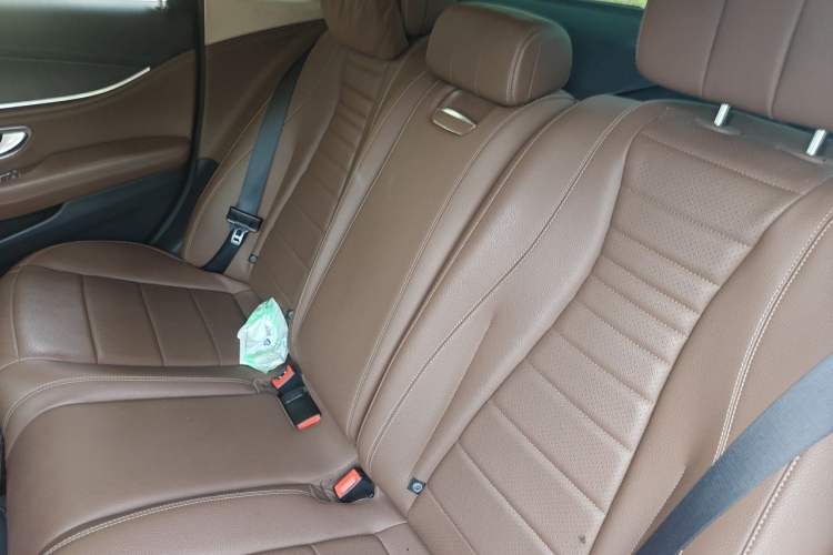 Used Mercedes-Benz E-Class 2019 Restyled E 300 L Sporty and Stylish Edition Left Rear Seat