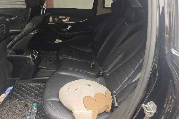 Used Mercedes-Benz E-Class 2019 Restyled E 300 L Luxury Edition Left Rear Seat