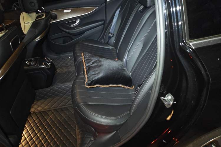 Used Mercedes-Benz E-Class 2019 E 300 L Stylish Model Left Rear Seat