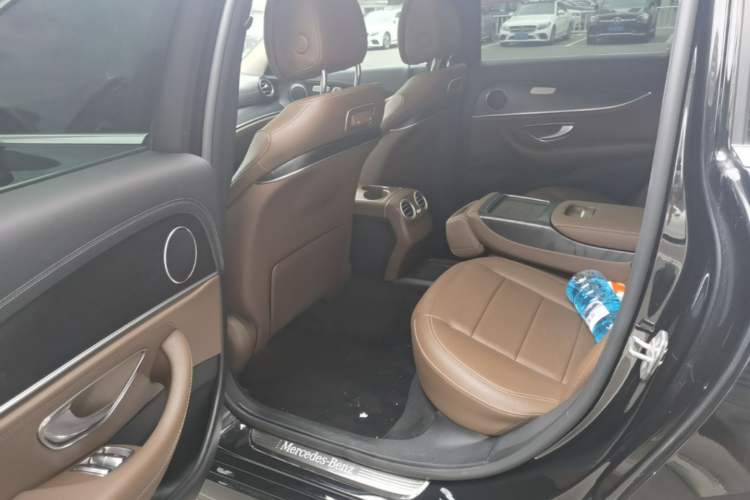 Used Mercedes-Benz E-Class 2019 E 300 L Sporty and Stylish Model Left Rear Seat