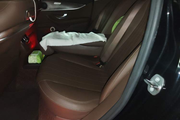 Used Mercedes-Benz E-Class 2019 E 300 L Stylish Model Left Rear Seat