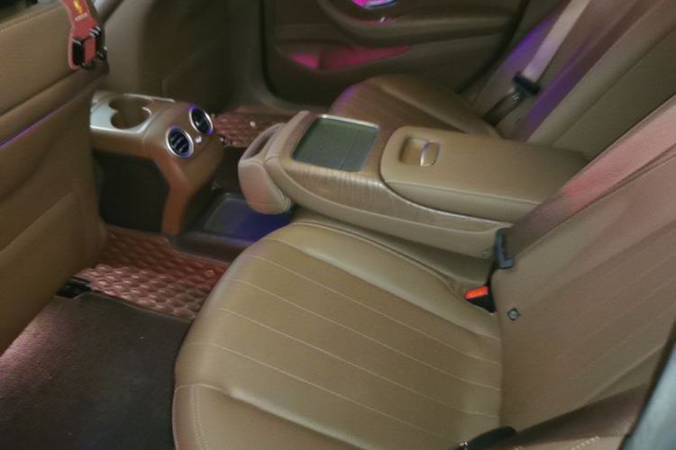Used Mercedes-Benz E-Class 2019 E 260 L Left Rear Seat