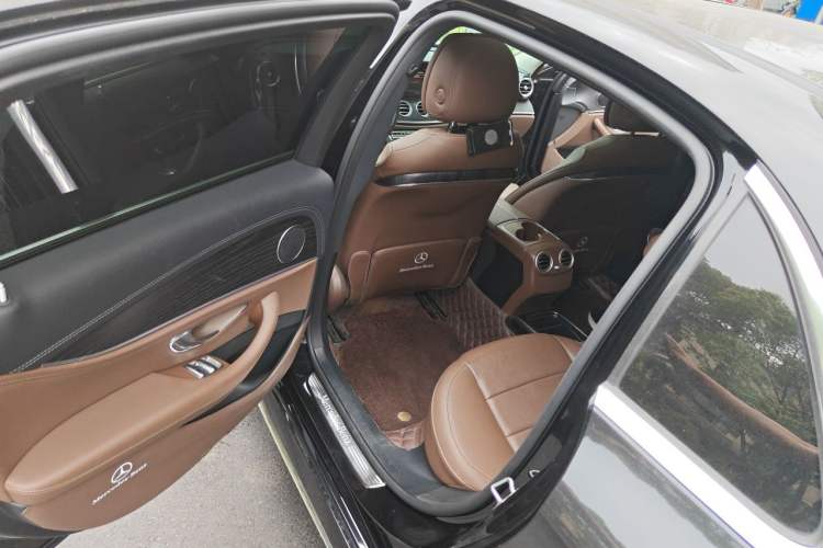 Used Mercedes-Benz E-Class 2019 E 260 L Sport Edition Left Rear Seat