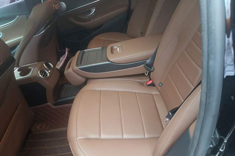 Used Mercedes-Benz E-Class 2019 Restyled E 300 L Sporty and Stylish Edition Left Rear Seat