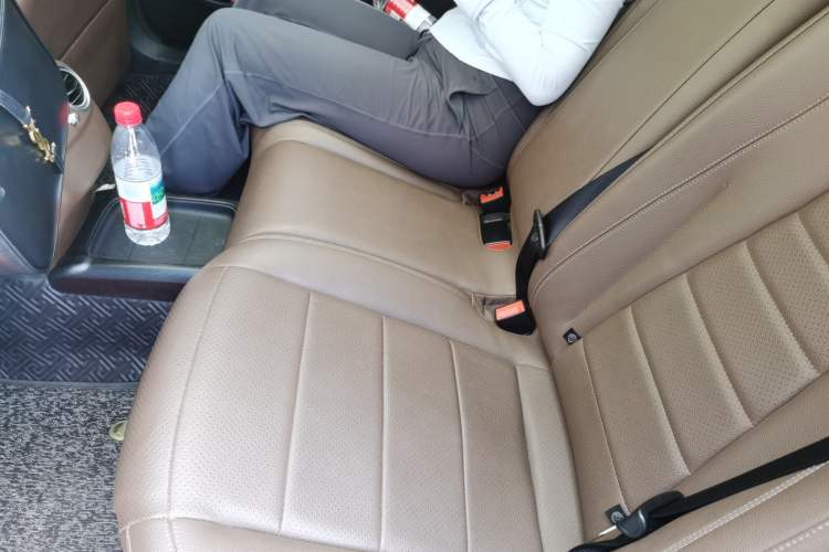Used Mercedes-Benz E-Class 2019 E 260 L Sport Edition Left Rear Seat