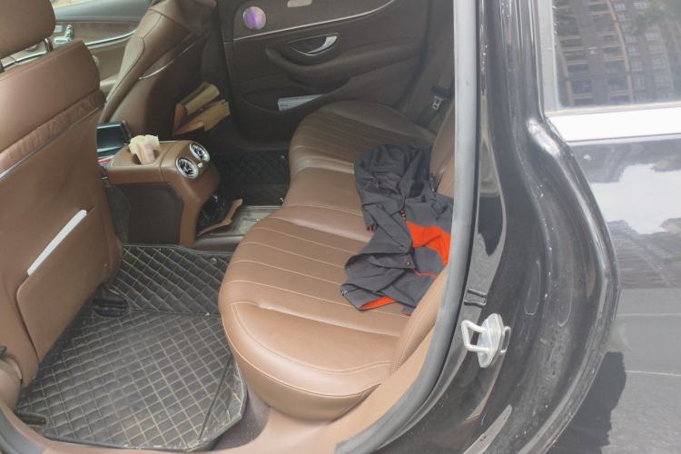 Used Mercedes-Benz E-Class 2019 E 260 L 4MATIC Left Rear Seat