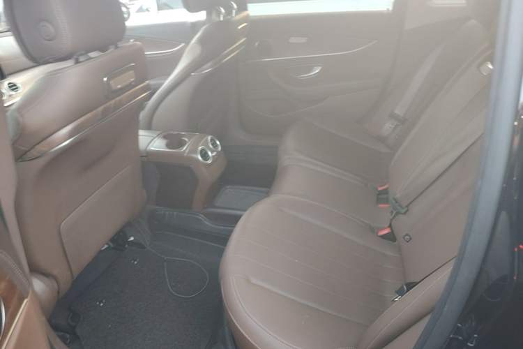 Used Mercedes-Benz E-Class 2019 E 200 L Left Rear Seat