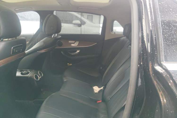 Used Mercedes-Benz E-Class 2019 E 300 L Luxury Model Left Rear Seat
