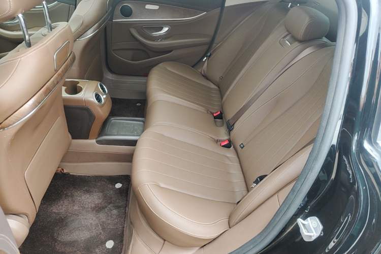 Used Mercedes-Benz E-Class 2019 E 200 L Left Rear Seat