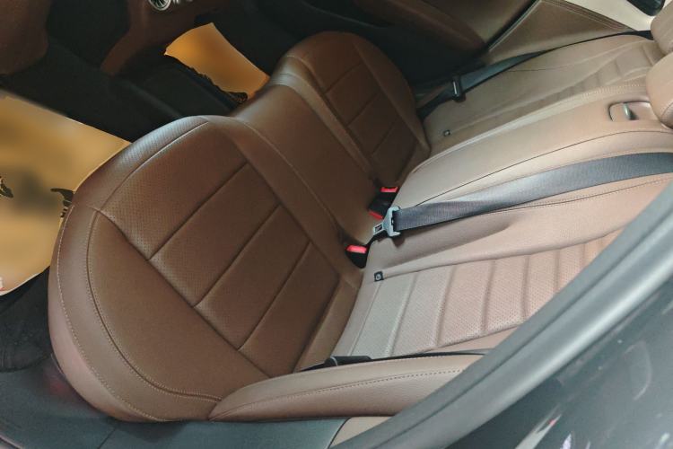 Used Mercedes-Benz E-Class 2019 Restyled E 300 L Sporty and Stylish Edition Left Rear Seat