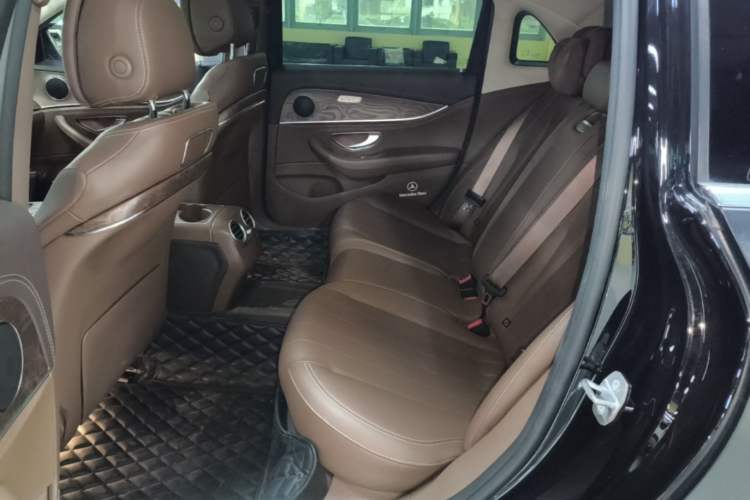 Used Mercedes-Benz E-Class 2019 E 200 L Left Rear Seat
