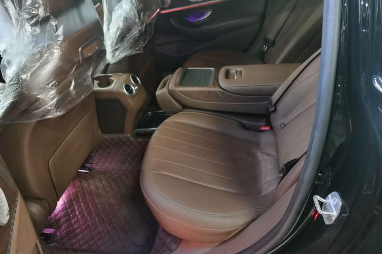 Used Mercedes-Benz E-Class 2019 E 300 L Luxury Model Left Rear Seat