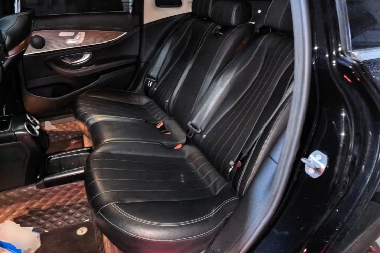 Used Mercedes-Benz E-Class 2019 E 300 L Luxury Model Left Rear Seat