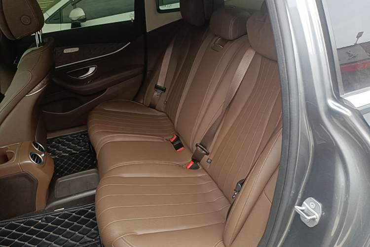 Used Mercedes-Benz E-Class 2019 E 300 L Stylish Model Left Rear Seat