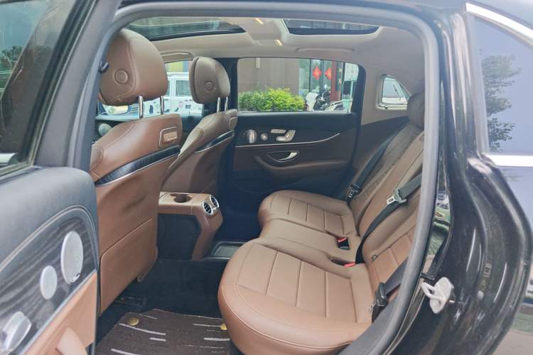 Used Mercedes-Benz E-Class 2019 Restyled E 300 L Sport Luxury Edition Left Rear Seat