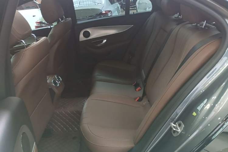 Used Mercedes-Benz E-Class 2019 E 260 Sport Edition Left Rear Seat