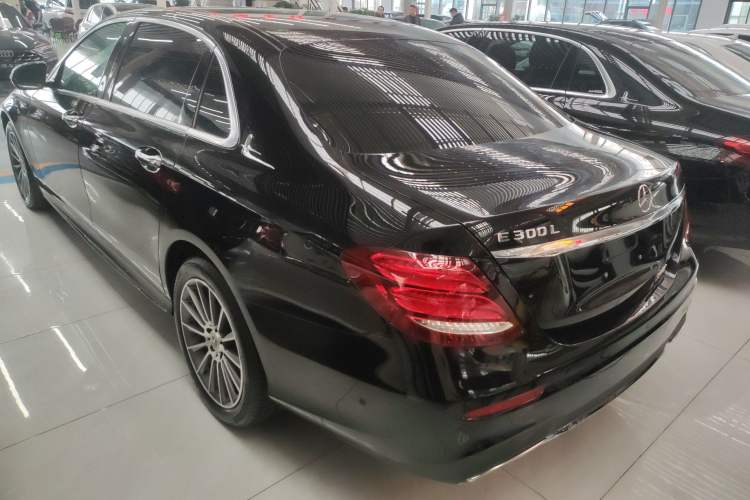 Used Mercedes-Benz E-Class 2019 E 260 L Sport Edition Left Side