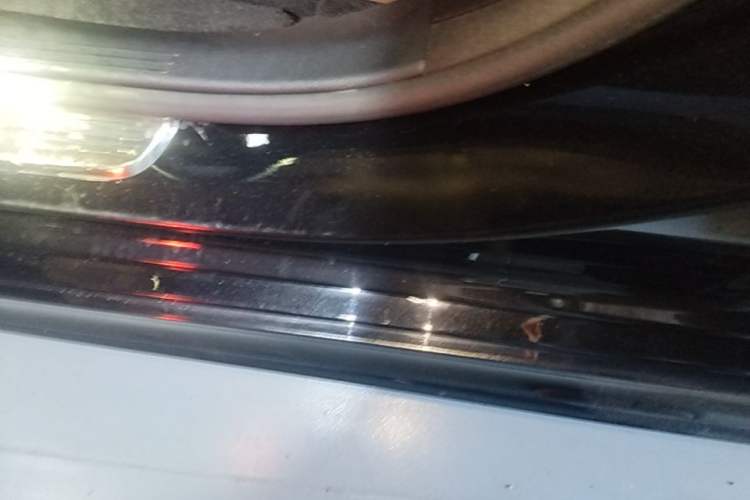 Used Mercedes-Benz E-Class 2019 Restyled E 300 L Sport Luxury Edition Left Side Sill