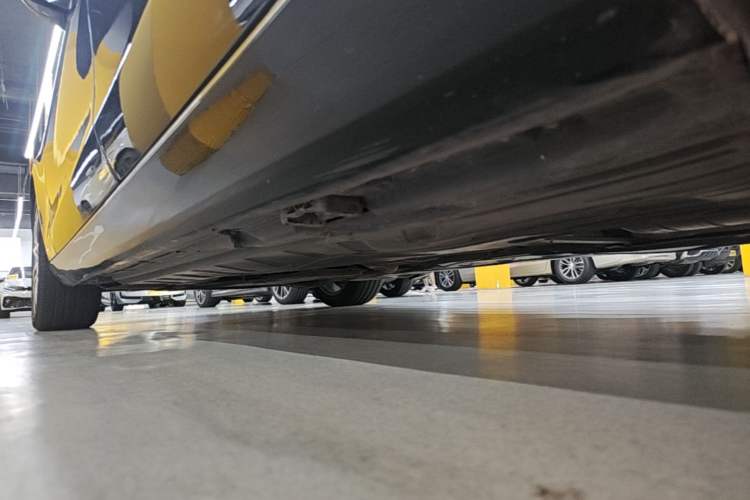 Used Mercedes-Benz E-Class 2019 E 260 L Left Side Sill
