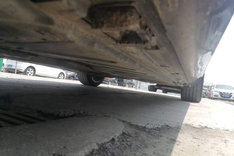 Used Mercedes-Benz E-Class 2019 E 200 L Left Side Sill