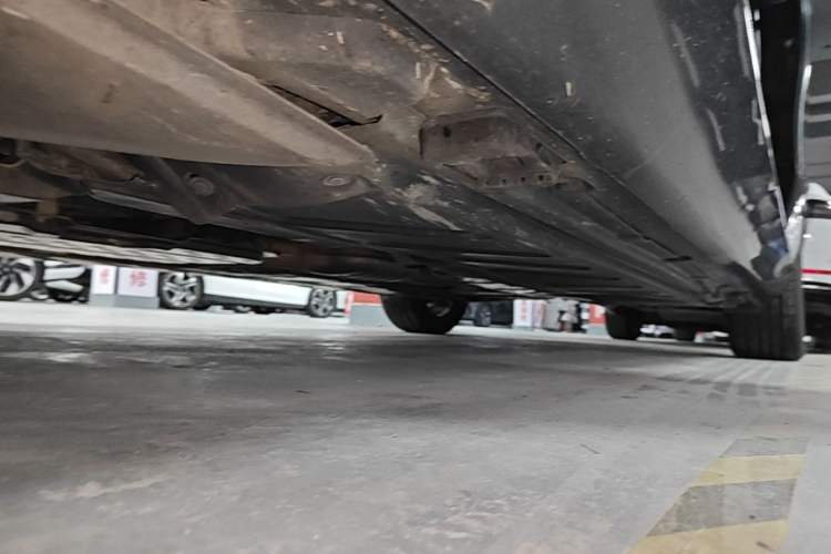Used Mercedes-Benz E-Class 2019 E 260 L Left Side Sill