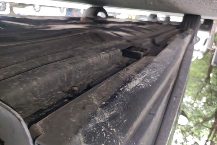 Used Mercedes-Benz E-Class 2019 Restyled E 300 L Sport Luxury Edition Left Side Sill