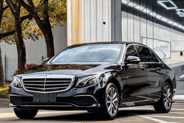Ojetý Mercedes-Benz E-Class 2019 E 260 L Guazi used car, China used car export, Used car for sale, Used  cars, Cheapest cars for sale