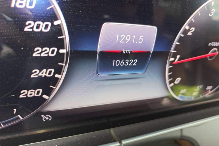 Used Mercedes-Benz E-Class 2019 Restyled E 300 L Sporty and Stylish Edition Odometer Close Up