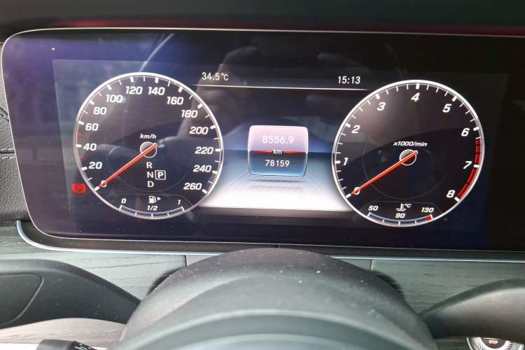 Used Mercedes-Benz E-Class 2019 Restyled E 300 L Sporty and Stylish Edition Odometer Close Up