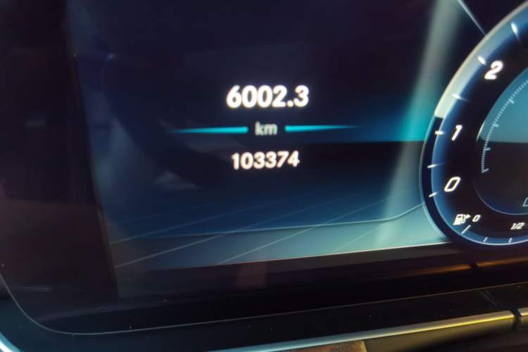Used Mercedes-Benz E-Class 2019 E 300 L Luxury Model Odometer Close Up