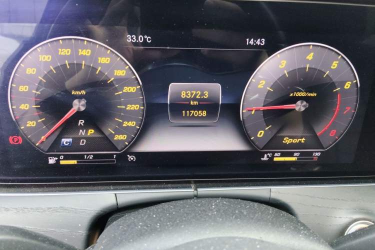 Used Mercedes-Benz E-Class 2019 Restyled E 300 L Sporty and Stylish Edition Odometer Close Up
