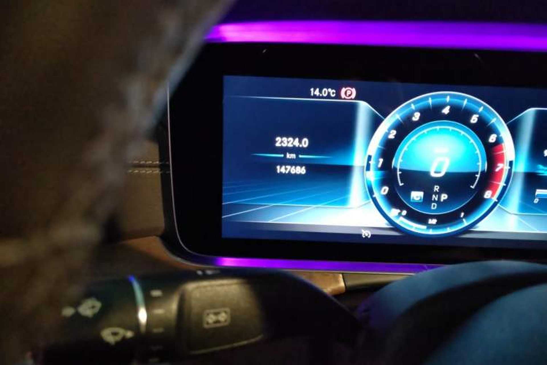 Used Mercedes-Benz E-Class 2019 Restyled E 300 L Luxury Edition Odometer Close Up