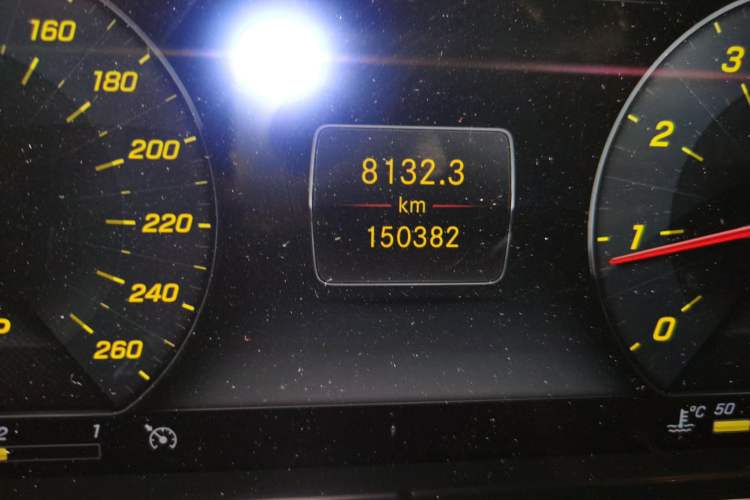 Used Mercedes-Benz E-Class 2019 Restyled E 300 L Luxury Edition Odometer Close Up