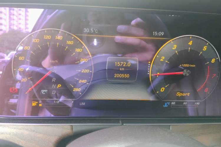 Used Mercedes-Benz E-Class 2019 E 300 L Stylish Model Odometer Close Up