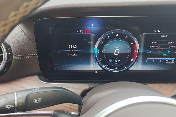 Used Mercedes-Benz E-Class 2019 Restyled E 300 L Luxury Edition Odometer Close Up