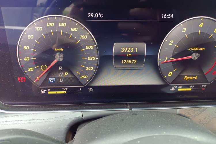 Used Mercedes-Benz E-Class 2019 Restyled E 300 L Sporty and Stylish Edition Odometer Close Up