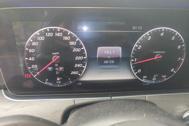 Used Mercedes-Benz E-Class 2019 Restyled E 300 L Sporty and Stylish Edition Odometer Close Up