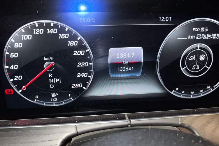 Used Mercedes-Benz E-Class 2019 Restyled E 300 L Sporty and Stylish Edition Odometer Close Up