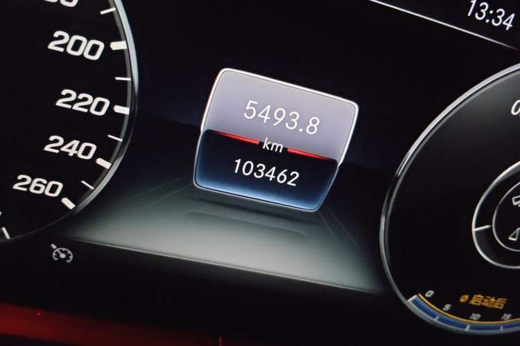 Used Mercedes-Benz E-Class 2019 E 300 L Luxury Model Odometer Close Up