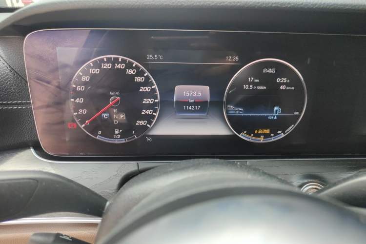 Used Mercedes-Benz E-Class 2019 Restyled E 300 L Sport Luxury Edition Odometer Close Up