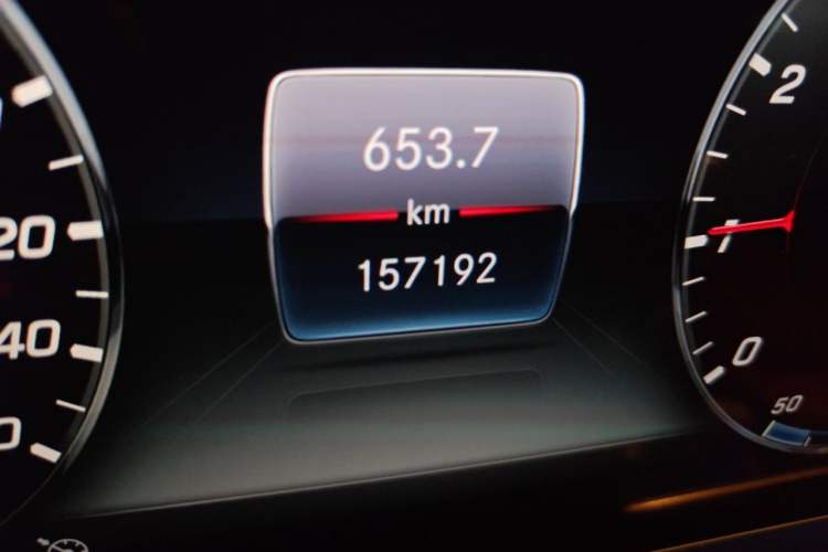 Used Mercedes-Benz E-Class 2019 Restyled E 300 L Sporty and Stylish Edition Odometer Close Up