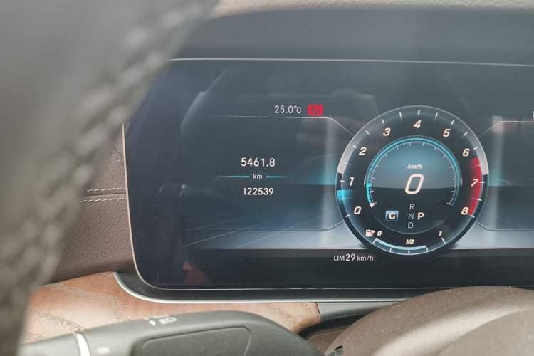 Used Mercedes-Benz E-Class 2019 E 300 L Stylish Model Odometer Close Up