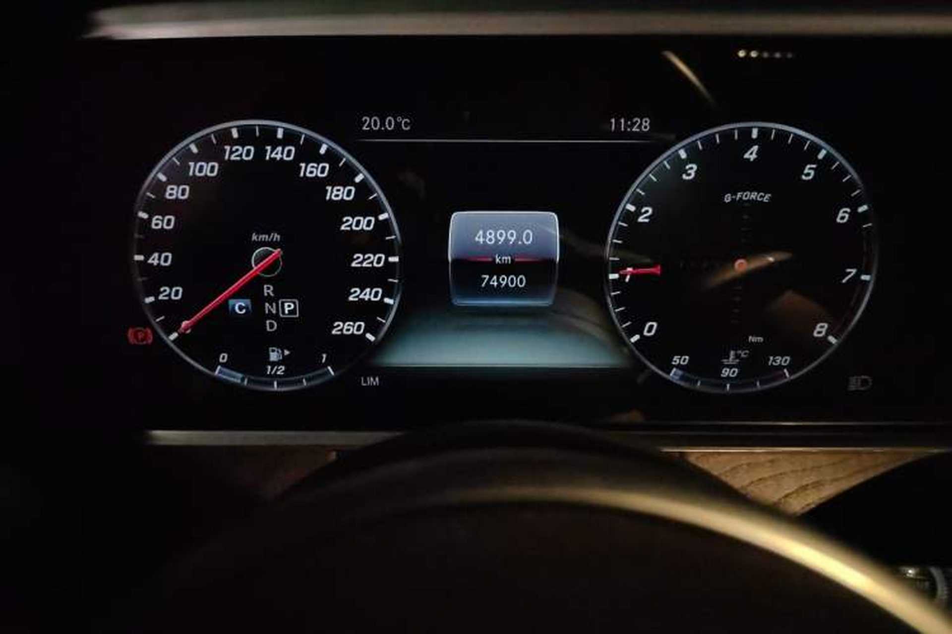 Used Mercedes-Benz E-Class 2019 Facelifted E 300 L Stylish Version Odometer Close Up
