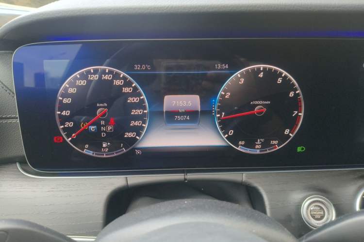 Used Mercedes-Benz E-Class 2019 Restyled E 300 L Sporty and Stylish Edition Odometer Close Up